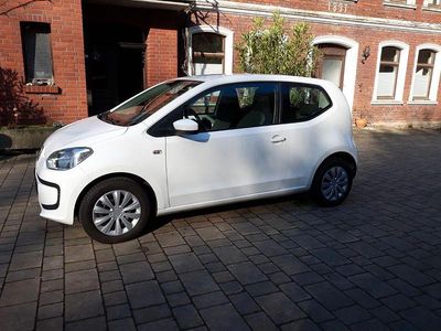 Gebraucht VW up! 60 PS (44 kW) 2016 Weiß Kleinwagen