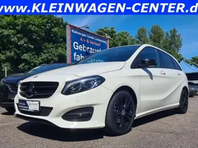 Gebraucht Mercedes B180 122 PS (89 kW) 2017 Calcitweiss Kleinwagen