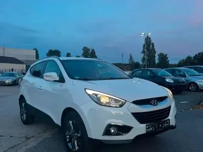 Gebraucht Hyundai ix35 Edition 135 PS (99 kW) 2013 Weiß SUV