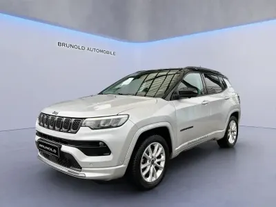 Gebraucht Jeep Compass 241 PS (177 kW) 2022 Silber SUV