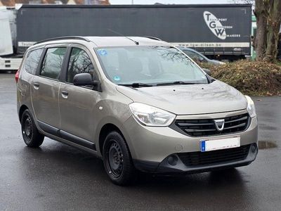 Gebraucht Dacia Lodgy 86 PS (63 kW) 2015 Gold Van / Kleinbus