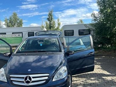 Gebraucht Mercedes B200 136 PS (100 kW) 2006 Blau Van / Kleinbus