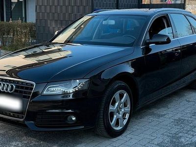Gebraucht Audi A4 140 PS (102 kW) 2010 Schwarz Kombi