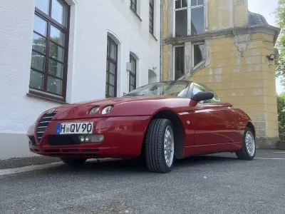 Gebraucht Alfa Romeo Spider 150 PS (110 kW) 2004 Rot Cabrio