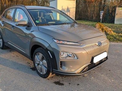 Gebraucht Hyundai Kona 100 kW (136 PS) 2021 Grau SUV