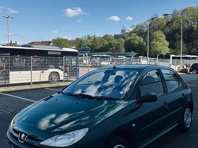 Gebraucht Peugeot 206 75 PS (55 kW) 2002 Grün Kleinwagen