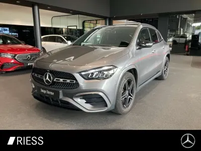 Gebraucht Mercedes GLA200 AMG 150 PS (110 kW) 2025 Grau SUV