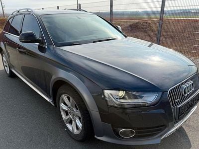 Usata Audi A4 Allroad Comfort 245 CV (180 kW) 2013 Blu Station wagon