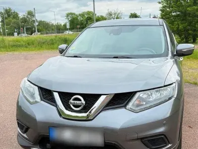 Gebraucht Nissan X-Trail N-Vision 131 PS (96 kW) 2016 Grau SUV