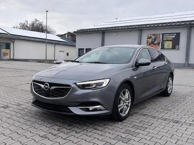 Gebraucht Opel Insignia Business Innovation 170 PS (125 kW) 2018 Grau Limousine