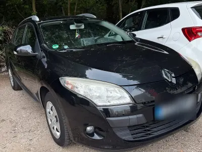 Gebraucht Renault Mégane GrandTour 116 PS (85 kW) 2010 Schwarz Kombi