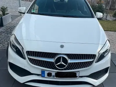 Gebraucht Mercedes A180 AMG 109 PS (80 kW) 2017 Weiß Limousine