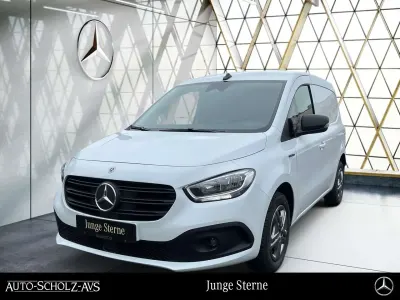 Gebraucht Mercedes eCitan 89 kW (122 PS) 2025 Arktikweiß Van / Kleinbus