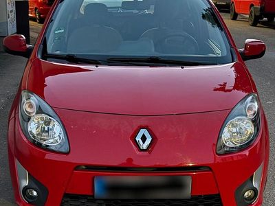 Gebraucht Renault Twingo 55 PS (40 kW) 2010 Rot Kleinwagen