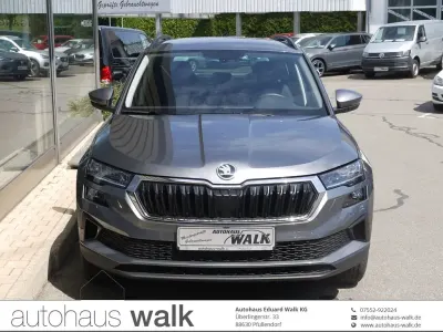 Gebraucht Skoda Karoq Ambition 150 PS (110 kW) 2023 Grau SUV