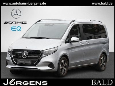 Second-hand Mercedes V220 Style 163 CP (119 kW) 2024 Argintiu Monovolum
