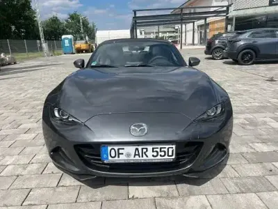 Gebraucht Mazda MX5 Exclusive 132 PS (97 kW) 2025 Grau Cabrio