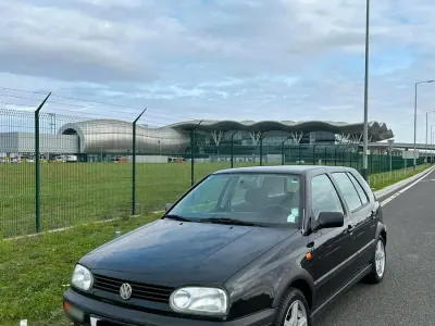 Gebraucht VW Golf III GT 101 PS (74 kW) 1995 Schwarz Kleinwagen