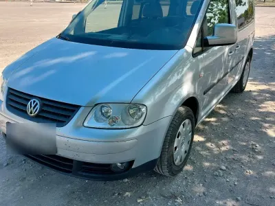Gebraucht VW Caddy Life 80 PS (58 kW) 2009 Silber Van / Kleinbus