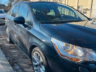 Gebraucht Citroën C4 92 PS (67 kW) 2012 Blau Kleinwagen