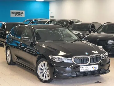 Gebraucht BMW 320 Advantage 190 PS (139 kW) 2022 Schwarz Kombi
