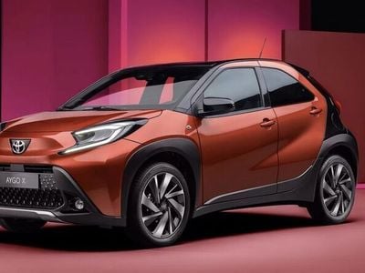 Gebraucht Toyota Aygo 69 PS (50 kW) 2010 Orange Kleinwagen