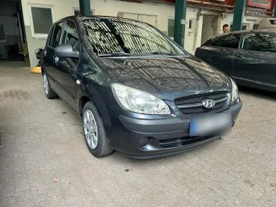 Gebraucht Hyundai Getz 67 PS (49 kW) 2009 Grau Kleinwagen