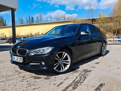 Gebraucht BMW 320 Sport Line 184 PS (135 kW) 2012 Schwarz Limousine