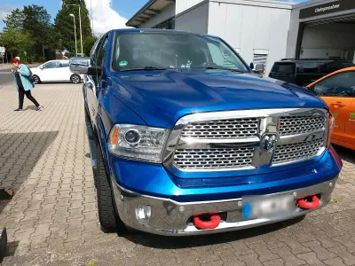 Gebraucht Dodge Ram 244 PS (179 kW) 2016 Blau Pickup