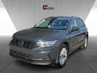Second-hand VW Tiguan Life 131 CP (96 kW) 2021 Gri SUV