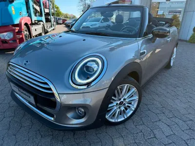 Usata Mini Cooper Cabriolet 136 CV (100 kW) 2019 Argento Cabrio