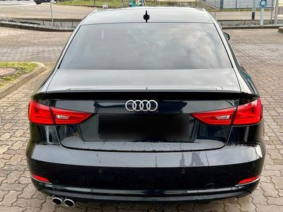 Używany Audi A3 150 KM (110 kW) 2014 Czarny Sedan/Limuzyna