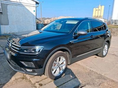 Gebraucht VW Tiguan Allspace Highline 150 PS (110 kW) 2021 Schwarz SUV