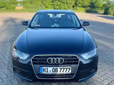 Gebraucht Audi A4 Ambition 143 PS (105 kW) 2015 Blau Kombi