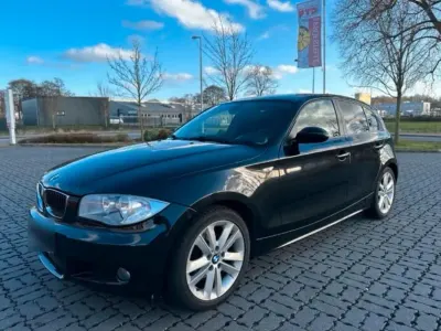 Gebraucht BMW 118 122 PS (89 kW) 2006 Schwarz Kleinwagen