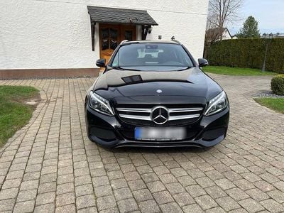 Gebraucht Mercedes C220 Avantgarde 170 PS (125 kW) 2017 Schwarz Kombi