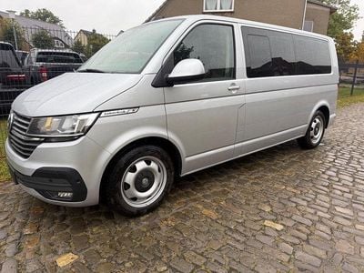 VW Caravelle