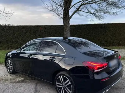 Gebraucht Mercedes A200 150 PS (110 kW) 2020 Limousine