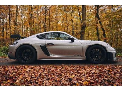 Grau Gebraucht 2023 Porsche Cayman GT4 Coupé | 182.890 €