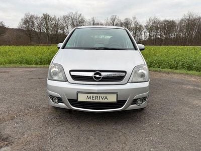 Silber Gebraucht 2009 Opel Meriva Edition Van / Kleinbus | 5.490 € (Etwas zu teuer)