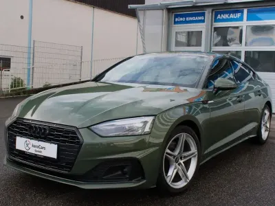 Gebraucht Audi A5 Sportback S-Line 163 PS (119 kW) 2022 Grün Kleinwagen