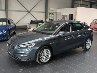 Gebraucht Seat Leon XCELLENCE 150 PS (110 kW) 2021 Grau Limousine