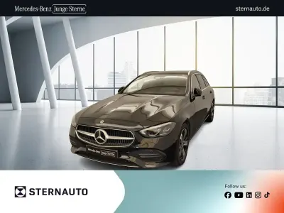 Gebraucht Mercedes C220 200 PS (147 kW) 2023 Unilack schwarz Kombi