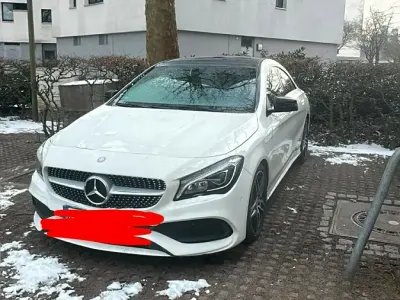 Gebraucht Mercedes CLA200 AMG line 156 PS (114 kW) 2016 Weiß Limousine