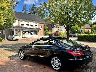 Second-hand Mercedes E350 AMG 292 CP (214 kW) 2010 Negru Coupe