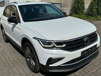 gebraucht VW Tiguan United PDC Virtual Matrix Kamera ACC Navi