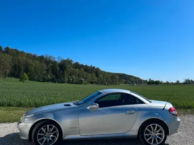 Gebraucht Mercedes SLK200 163 PS (119 kW) 2005 Silber Cabrio