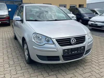 Gebraucht VW Polo Trendline 64 PS (47 kW) 2005 Silber Kleinwagen