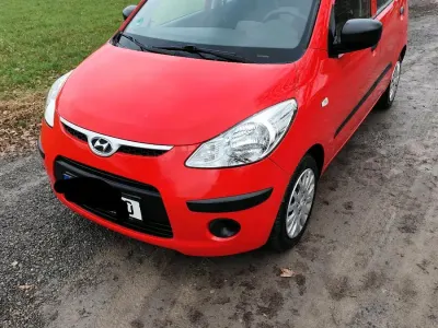 Gebraucht Hyundai i10 60 PS (44 kW) 2009 Rot Kleinwagen