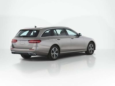 Usata Mercedes E220 Avantgarde 200 CV (147 kW) 2022 Argento Station wagon